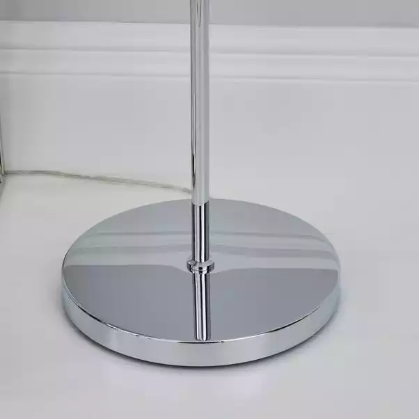 Dunelm Riah Jewel Ivory Floor Lamp 6 Dunelm Riah Jewel Ivory Floor Lamp - Image 4