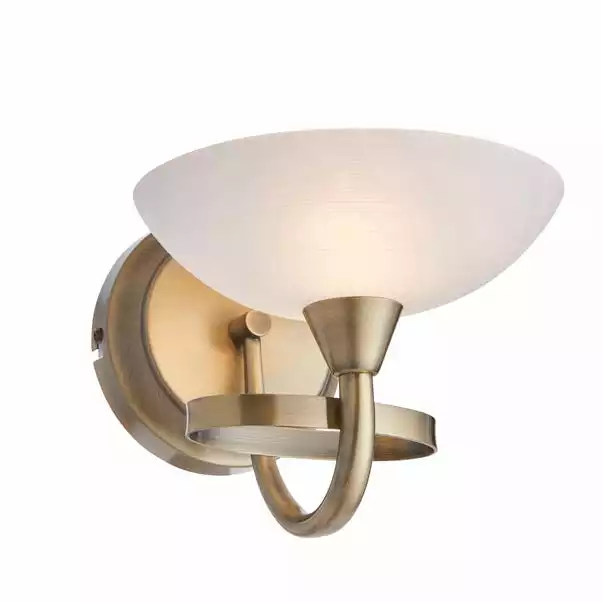 Vogue Lighting Vogue Cagney Wall Light Brass 5 Vogue Lighting Vogue Cagney Wall Light Brass - Image 3
