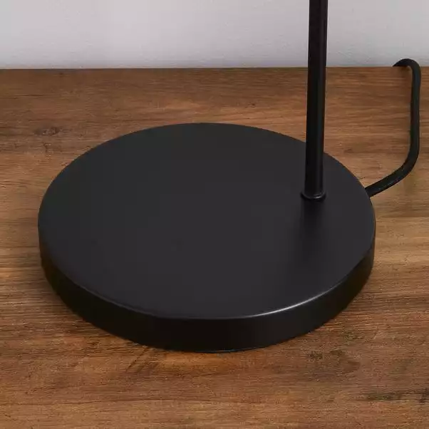 Dunelm Dorrian Table Lamp 6 Dunelm Dorrian Table Lamp - Image 4