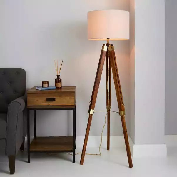 Dunelm Trio Tripod Natural Floor Lamp 3 Dunelm Trio Tripod Natural Floor Lamp